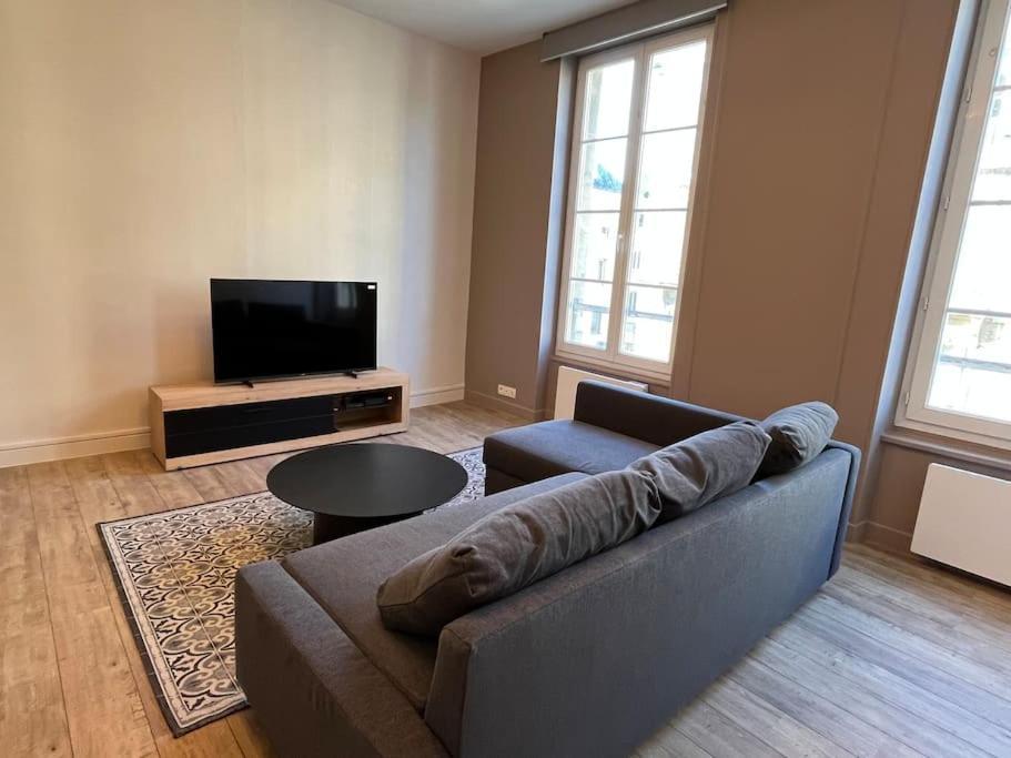 Bel Hyper-centre Apartment *